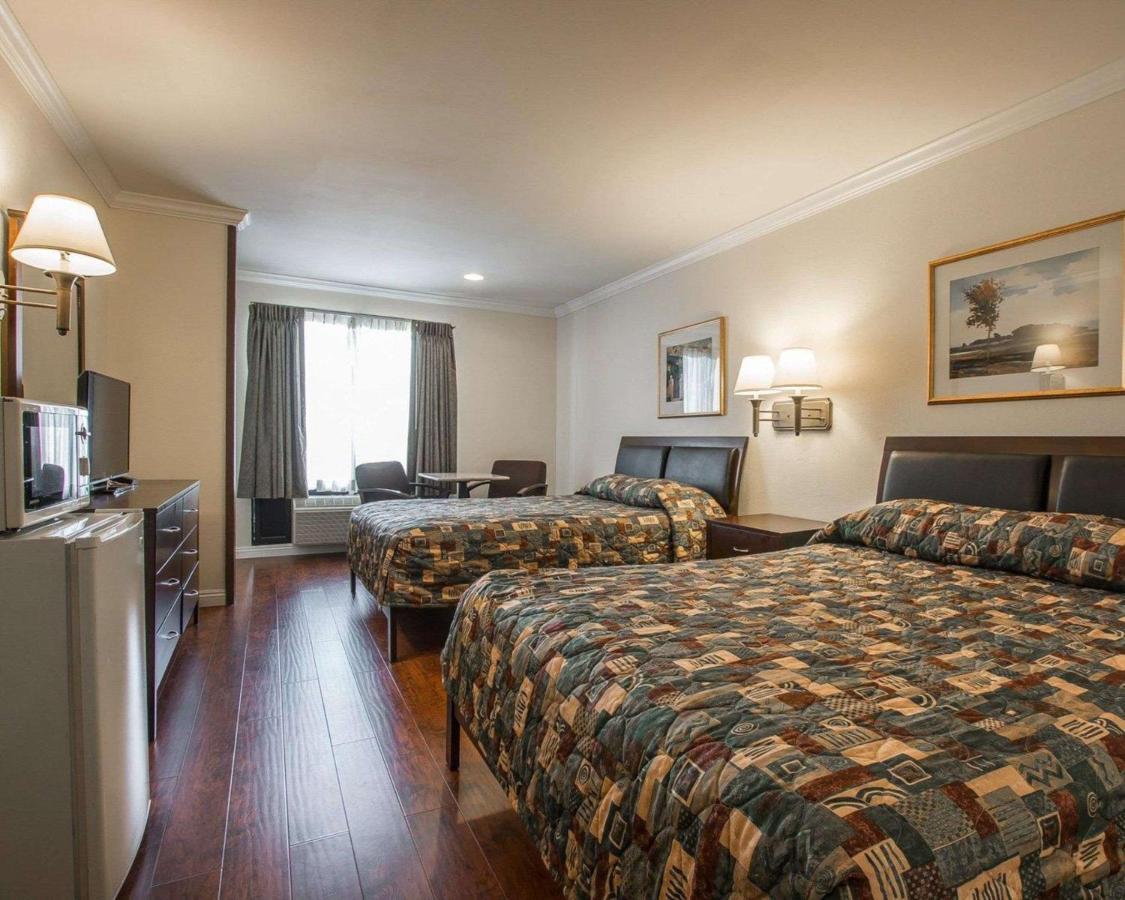 Palm Inn Hotel Near Tyler Mall Riverside Luaran gambar